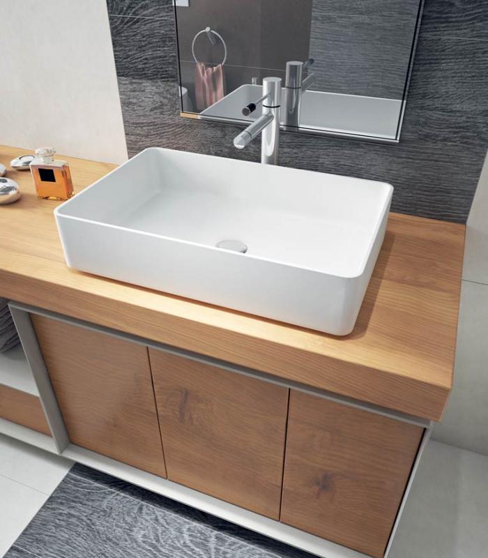 Lavabo in appoggio rettangolare