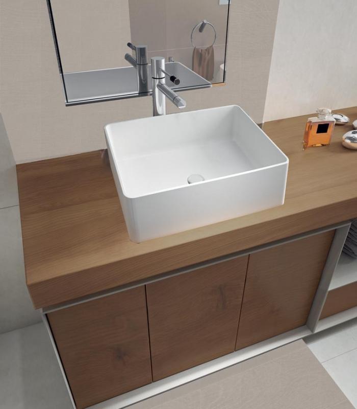 Lavabo in appoggio quadrato